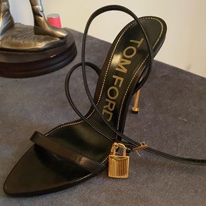Tom ford lock heels size 37 worn once